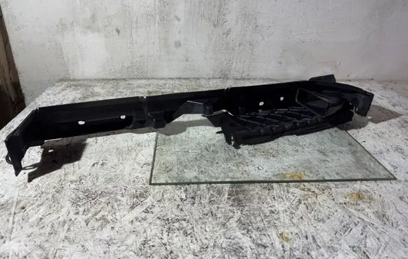 Opel Astra K Intercooler air guide/duct channel 13487731