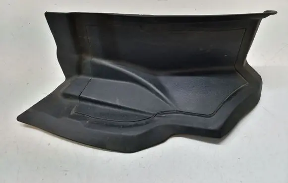 Alfa Romeo Stelvio Rear light trim 156117189
