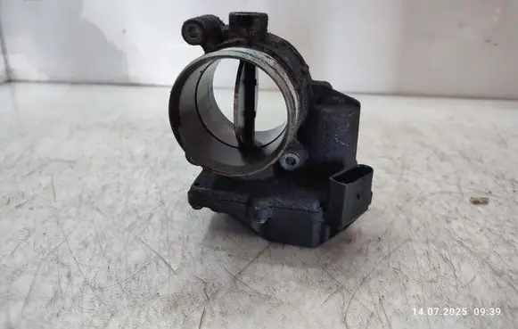 Volkswagen Amarok Throttle valve 03L128063S