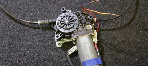 Honda Accord Rear door window regulator motor 0130821630 190493000