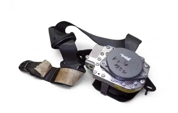 Lexus IS 220D-250-350 Rear seatbelt 0435028 1036997 1036998