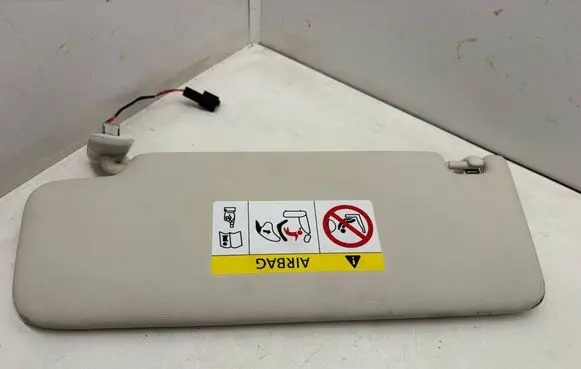 Volkswagen PASSAT B8 Sun visor 3G0867552AF