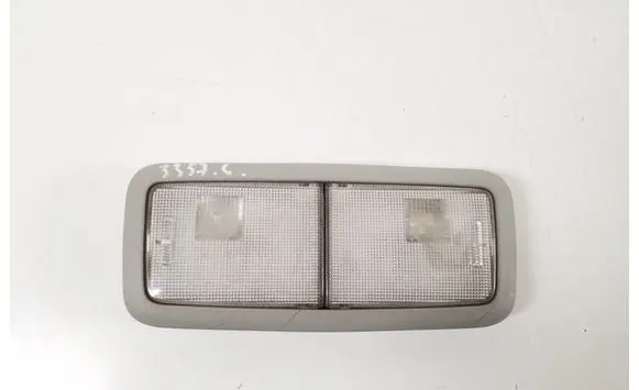 Toyota Avensis T270 Rear seat light 81250-05030