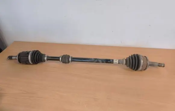 Toyota Yaris Cross Front driveshaft 434100D810