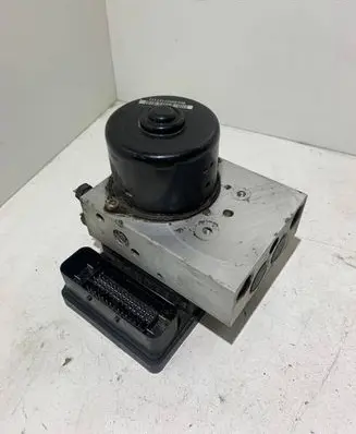 Volvo V70 ABS Pump 8619968 5WK84000 10092504023