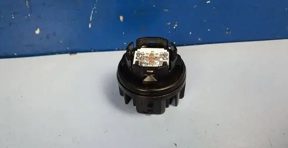 Toyota Land Cruiser (J150) LED ballast control module 8153660C30