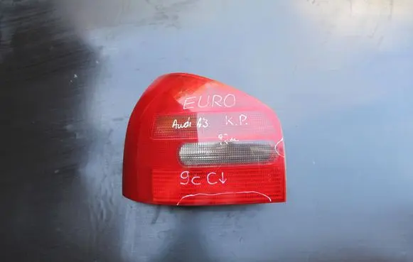 Audi A3 S3 8L Rear/tail lights 8L0945095A