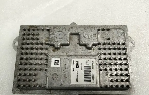 Peugeot 508 RXH Headlight ballast module Xenon 90062307