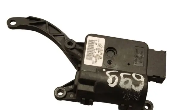 Volkswagen Beetle A5 Air flap motor/actuator 561907511E 185006021 H021170074008