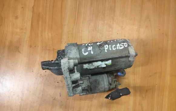 Citroen C4 II Starter motor TS22E26