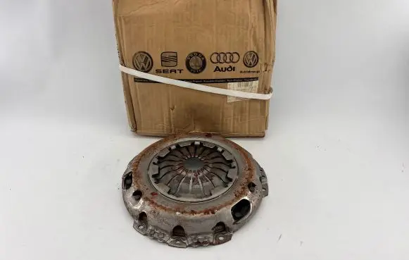 Audi A3 S3 A3 Sportback 8P Pressure plate 036141026G Z71A401