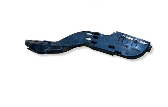 BMW 5 G30 G31 G38 Other engine bay part 6837366 61136837366