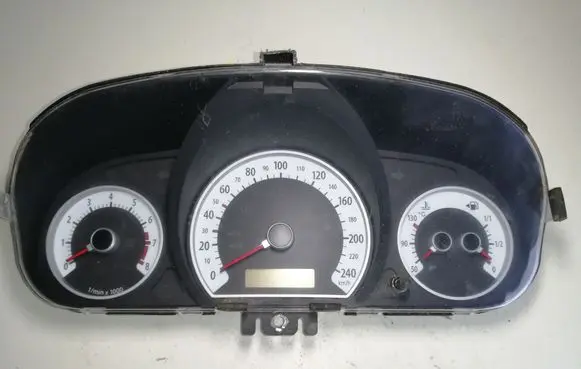 KIA Ceed Speedometer (instrument cluster) 940031H010