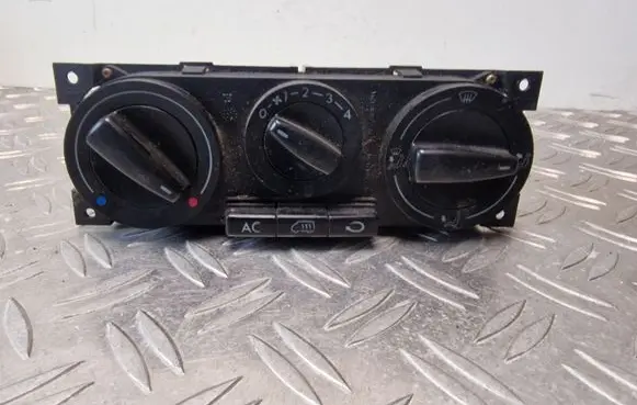 Seat Alhambra (Mk1) Climate control unit 7M3907049C