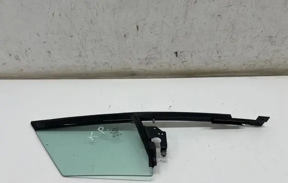 Mercedes-Benz EQE v295 Front door vent window glass four-door A2957201500