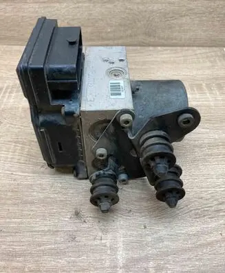Volkswagen PASSAT B7 ABS Pump 3AA614109AC 17618943A