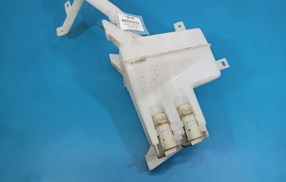 Suzuki SX4 S-Cross Windshield washer fluid reservoir/tank IMPRK1558904