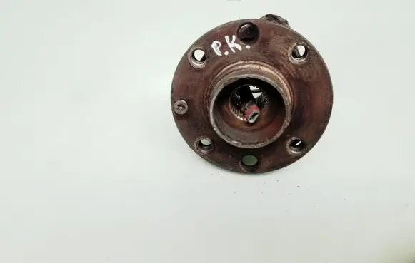 Opel Astra H Front wheel hub