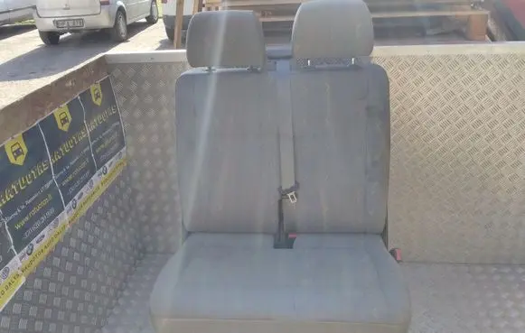 Volkswagen Transporter - Caravelle T5 Front double seat 7H0881303C 7H1881681C