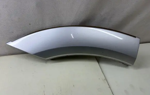 Mitsubishi Pajero Rear arch trim MR478750