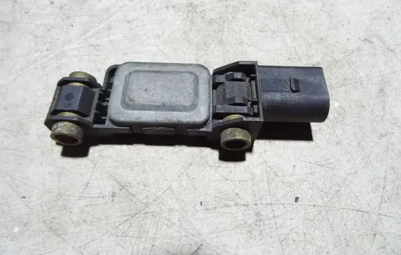 Audi A4 S4 B6 8E 8H Airbag deployment crash/impact sensor 8E0959651