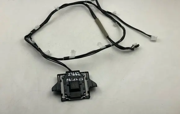 Toyota Prius xw60 Aerial GPS antenna 8686242010