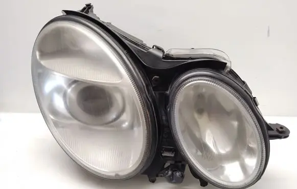Mercedes-Benz E W211 Headlight/headlamp 15436001 5DV00829000 A0038205826