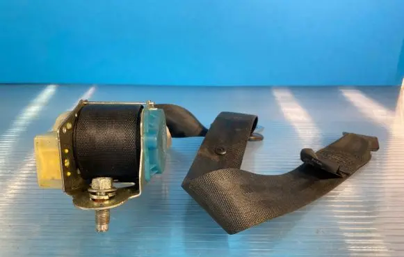 Hyundai i20 (PB PBT) Rear seatbelt 898201J000