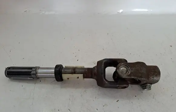 Toyota Avensis T270 Steering column universal joint 4526005130