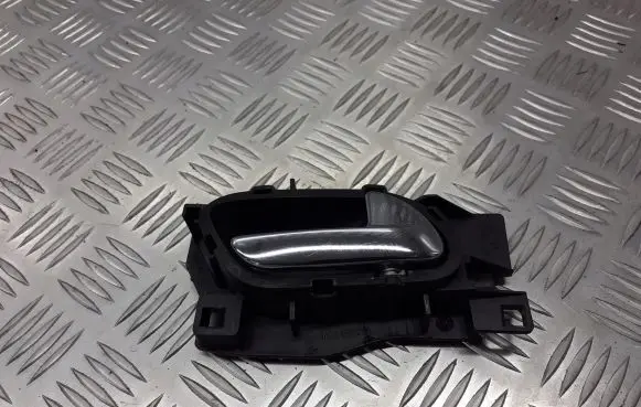 Peugeot 407 Rear door interior handle trim 96526177VD