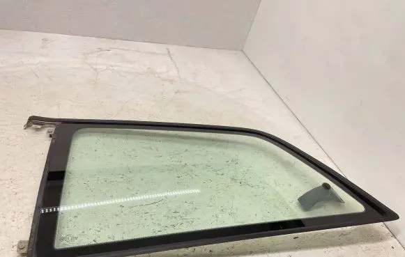 Audi A3 S3 8L Rear side window 8L3847099