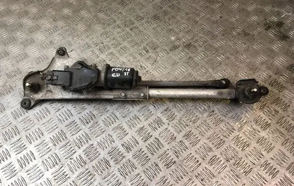 Subaru Forester SG Front wiper linkage and motor