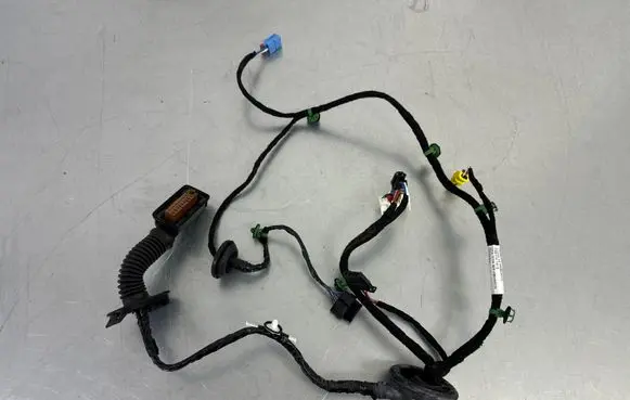 Volkswagen Touareg III Front door wiring loom 760971162DD