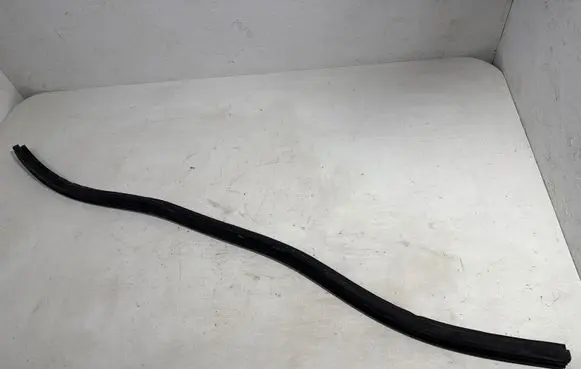 Audi A7 S7 4G Engine compartment rubber 4G8823723A