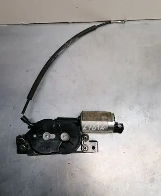 Volkswagen Touareg I Seat adjustment motor 8901211E