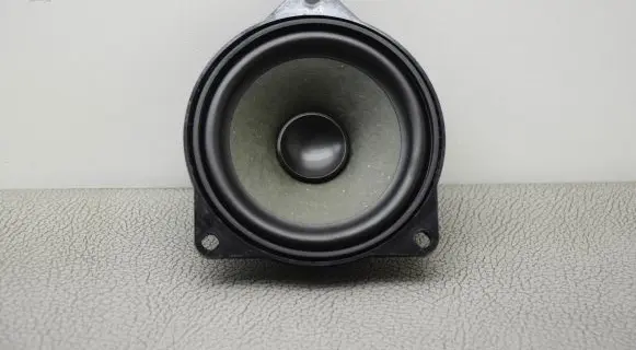 Mini Cooper Countryman R60 Front door speaker 9804157