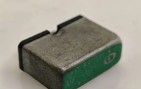 Audi A6 S6 C5 4B Other relay 443937105A 30A12V
