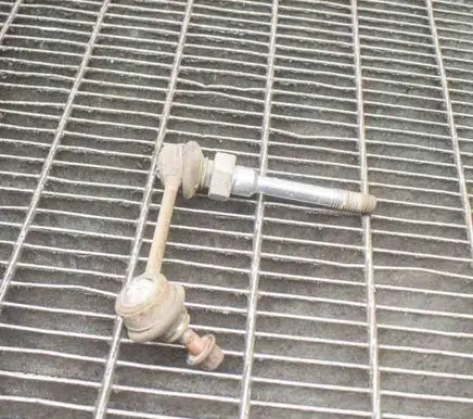 Maserati Quattroporte Front anti-roll bar/stabilizer link 