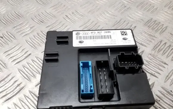 Audi A6 S6 C6 4F Comfort/convenience module 4F0907289N