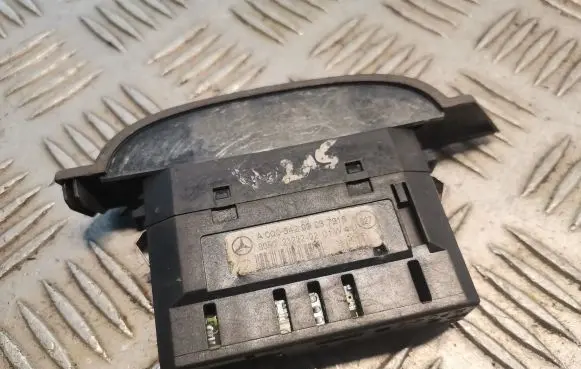Mercedes-Benz S W220 Parking PDC sensor display screen 0005429923