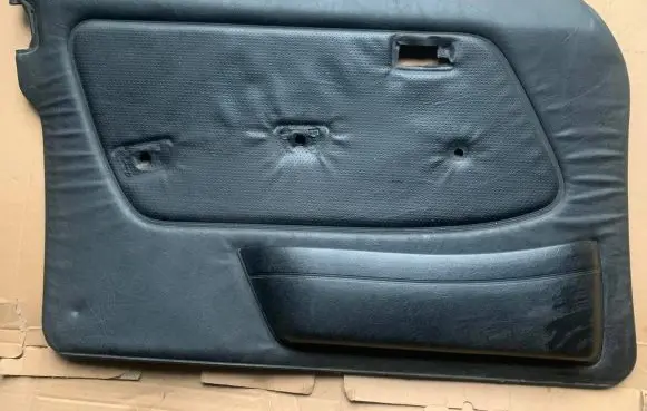 Mercedes-Benz W123 Front door card panel trim