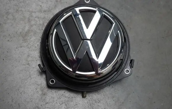 Volkswagen Beetle A5 Tailgate trunk handle 5C5827469B 5C5827469