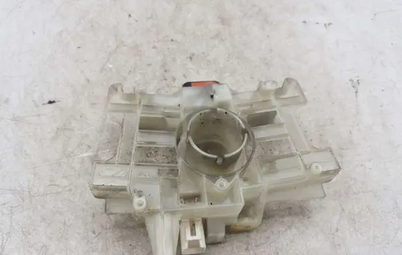 Subaru Impreza II Hazard light switch NOCODE