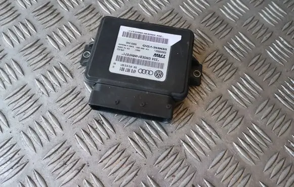 Audi A6 S6 C6 4F Hand brake control module 4F0907801 4G0910801