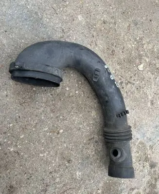 Mercedes-Benz S W220 Intercooler hose/pipe