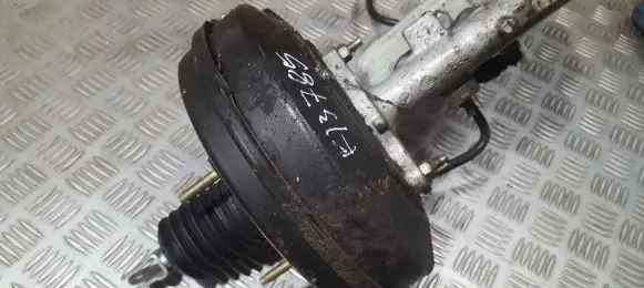 Toyota Corolla E120 E130 Brake booster LSH65 744712454