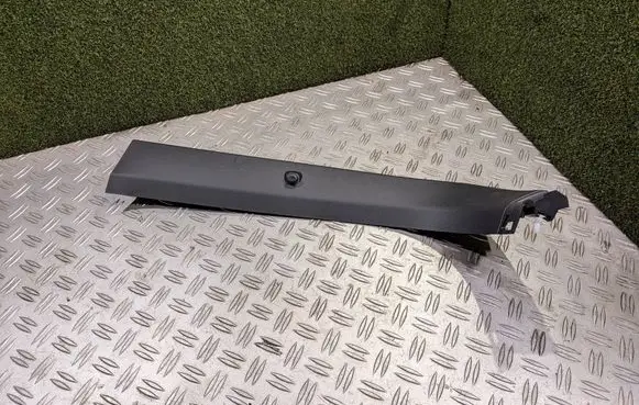 Renault Arkana Tailgate trim D28602JL000