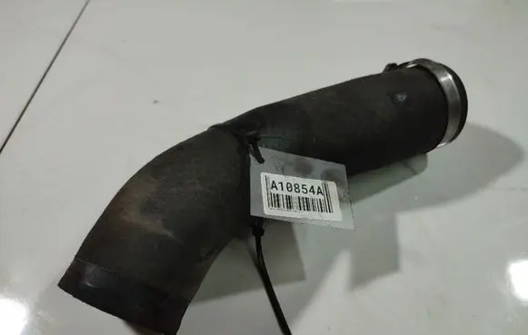 Toyota Avensis Verso Intercooler hose/pipe