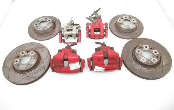 Volkswagen Golf VI Brake discs and calipers set 