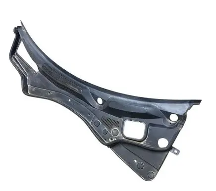 Maserati Ghibli Wiper trim 670010468